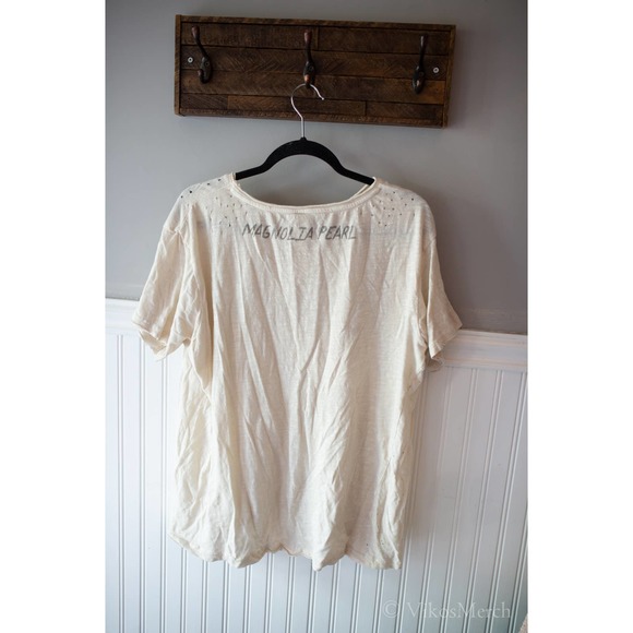 Magnolia Pearl Moon Tee Shirt - Picture 2 of 4